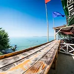 普雷斯蒂奇桑兹度假酒店 *